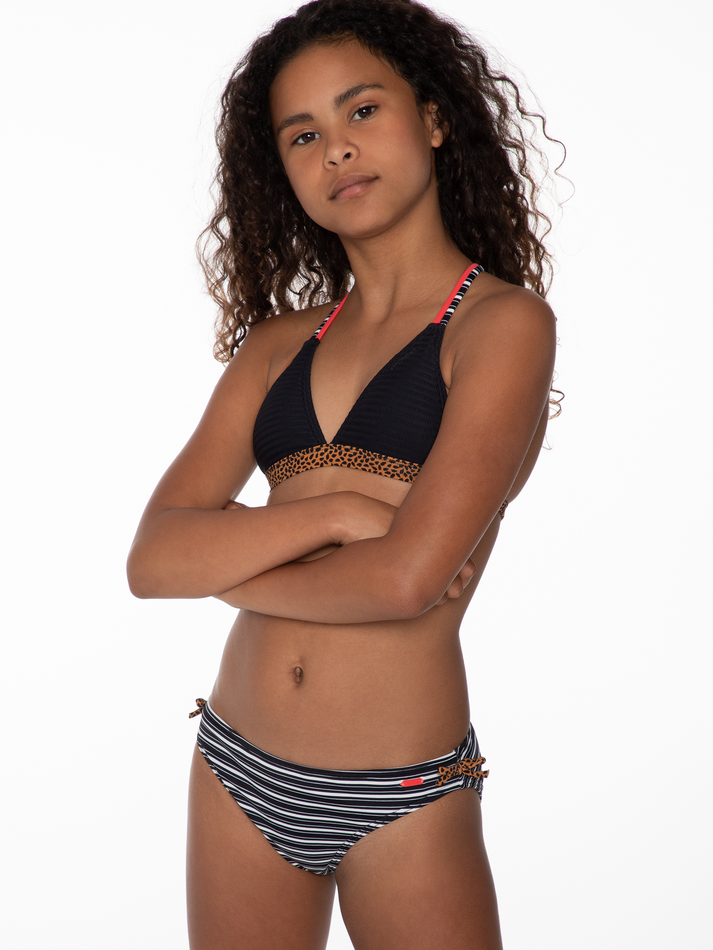 Meisjes FLORIDA JR triangle bikini van Protest in de kleur True Black in maat 176.