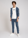 Jongens Ferlen Sweatpants van Nik & Nik in de kleur Dusty Blue in maat 170.