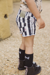 Baby Jongens Baby shorts van Koko Noko in de kleur Stripes + black + white in maat 86.