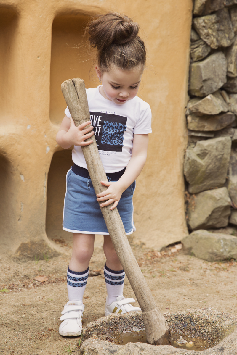 Baby Jongens Baby t-shirt van Koko Noko in de kleur black with white dots in maat 86.