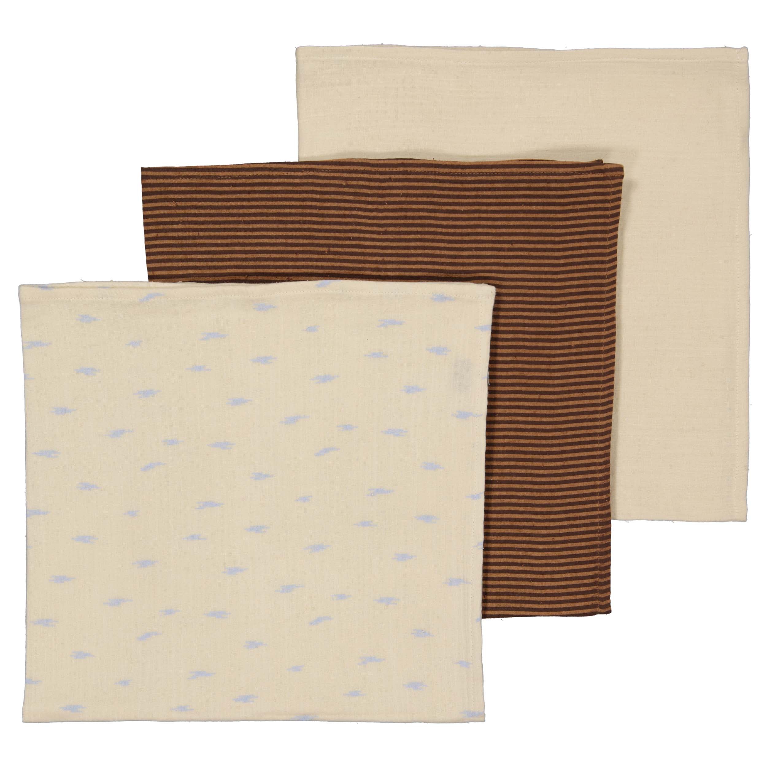 s 3 pack Towels CYD NBW21 van Levv Newborn in de kleur Multi Colour in maat One size.