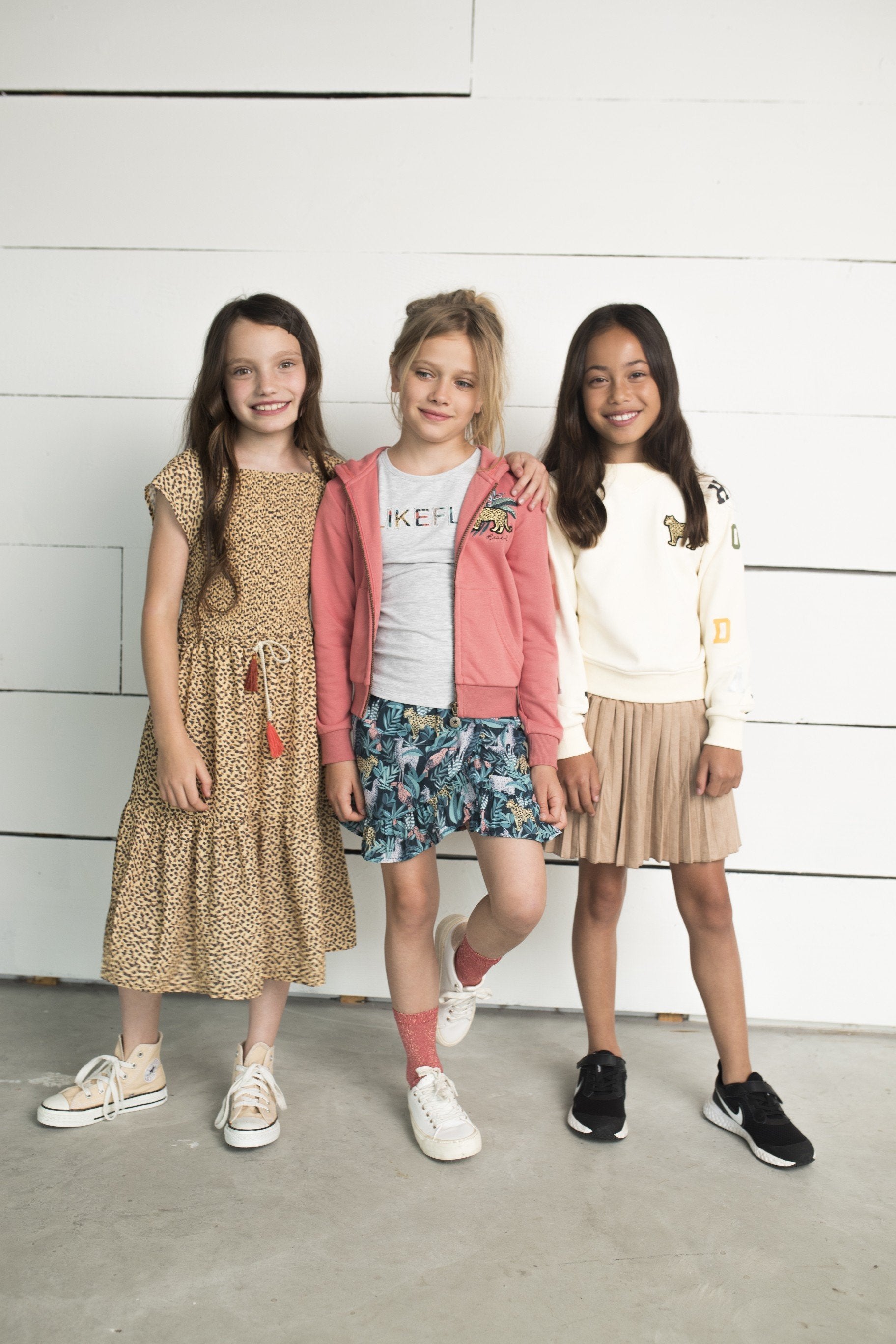 Meisjes Flo girls AO leaf woven ruffle skirt van Like Flo in de kleur Leaf in maat 152.