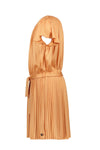 Meisjes Flo girls plisse dress van Like Flo in de kleur Mandarin in maat 140.