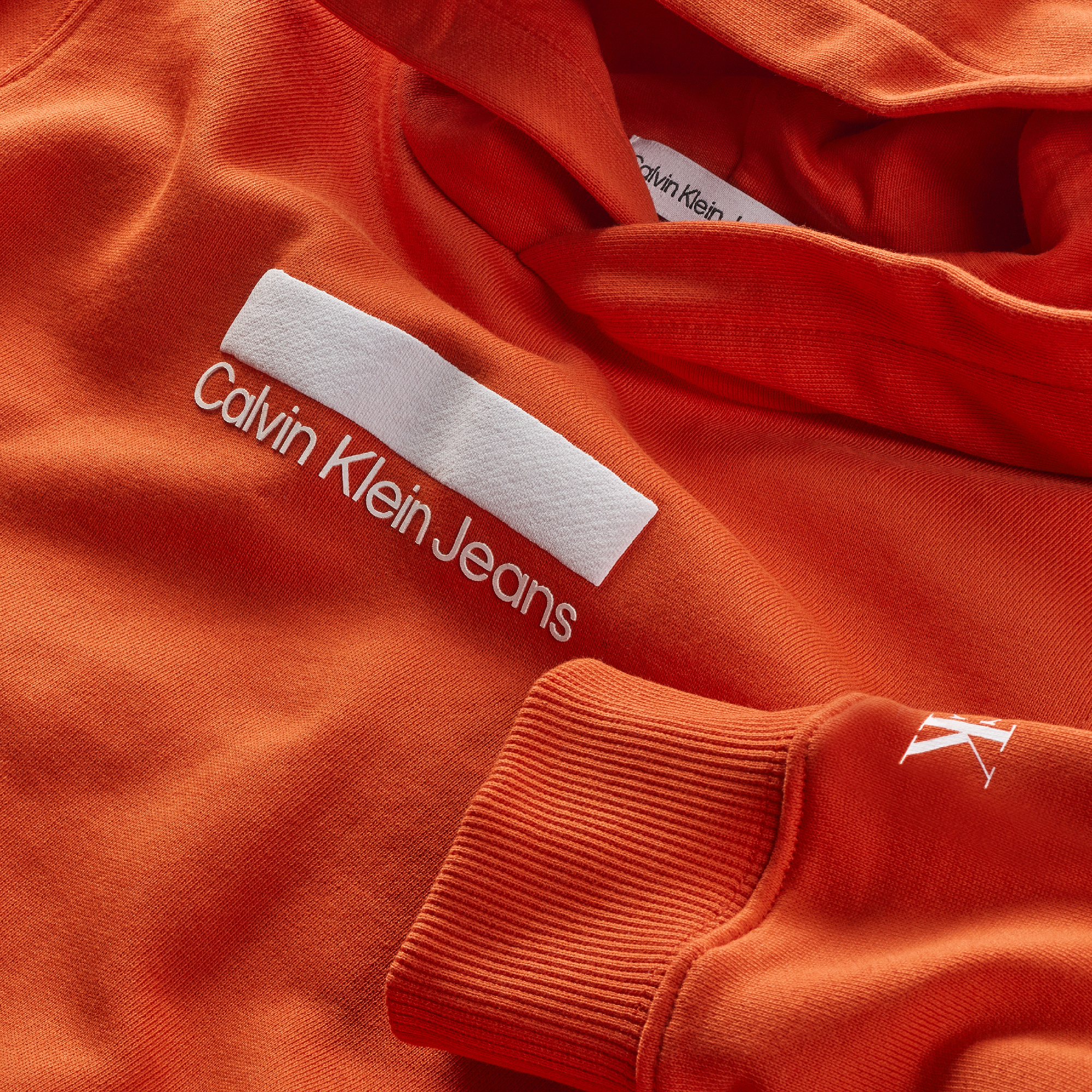 Jongens SMALL BLOCK LOGO HOODIE van Calvin Klein in de kleur Coral Orange in maat 176.