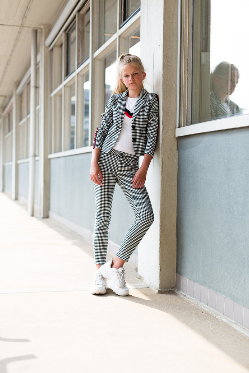 Meisjes Shortsleev van Levv in de kleur White in maat 176.