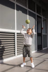 Jongens Sweatshorts LEWOUD van Levv in de kleur Green Basil in maat 128.