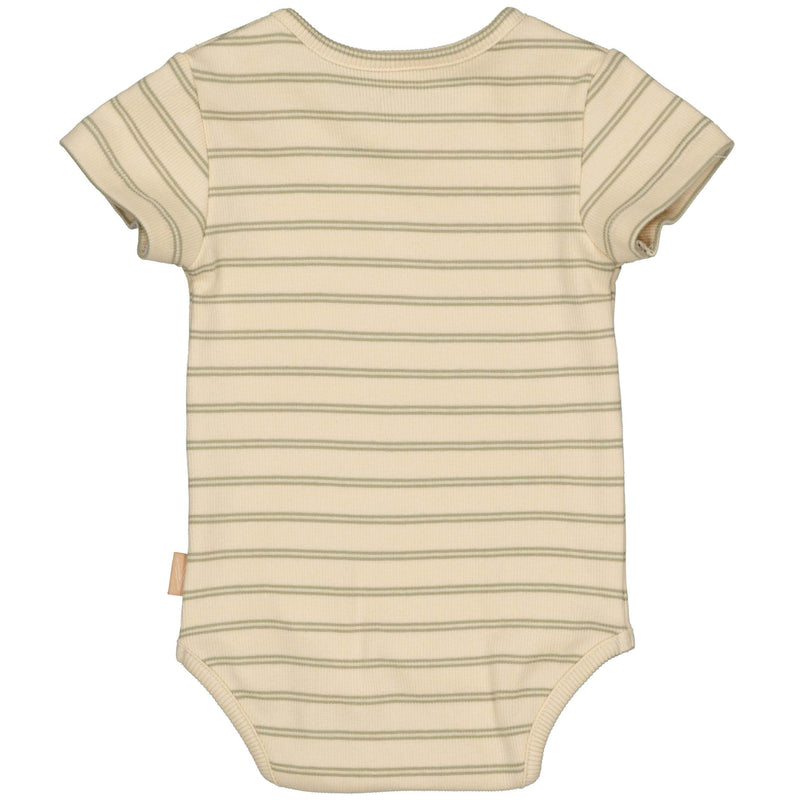 Jongens Bodysuit FRED van Levv Newborn in de kleur AOP Olive Stripe in maat 68.