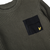 Jongens Woven Pocket Knit Grape Leaf van Lyle & Scott in de kleur Grape Leaf in maat 170-176.