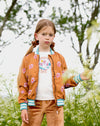 Meisjes Girls Bomber Jacket Flower AOP van Moodstreet in de kleur Toffee in maat 134-140.