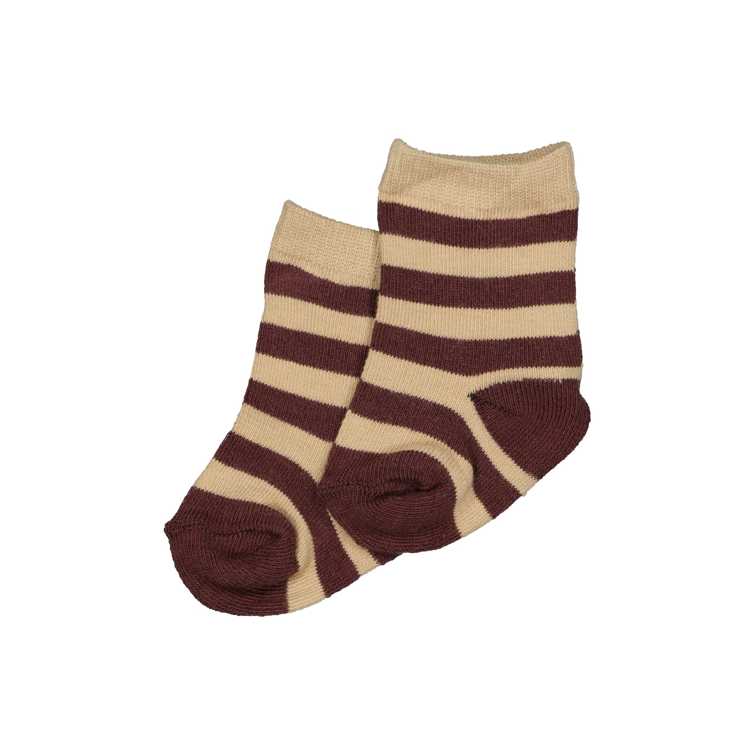 Jongens Socks MILES NBW21 van Quapi Newborn in de kleur AOP Sand Stripe  in maat ONESIZE.