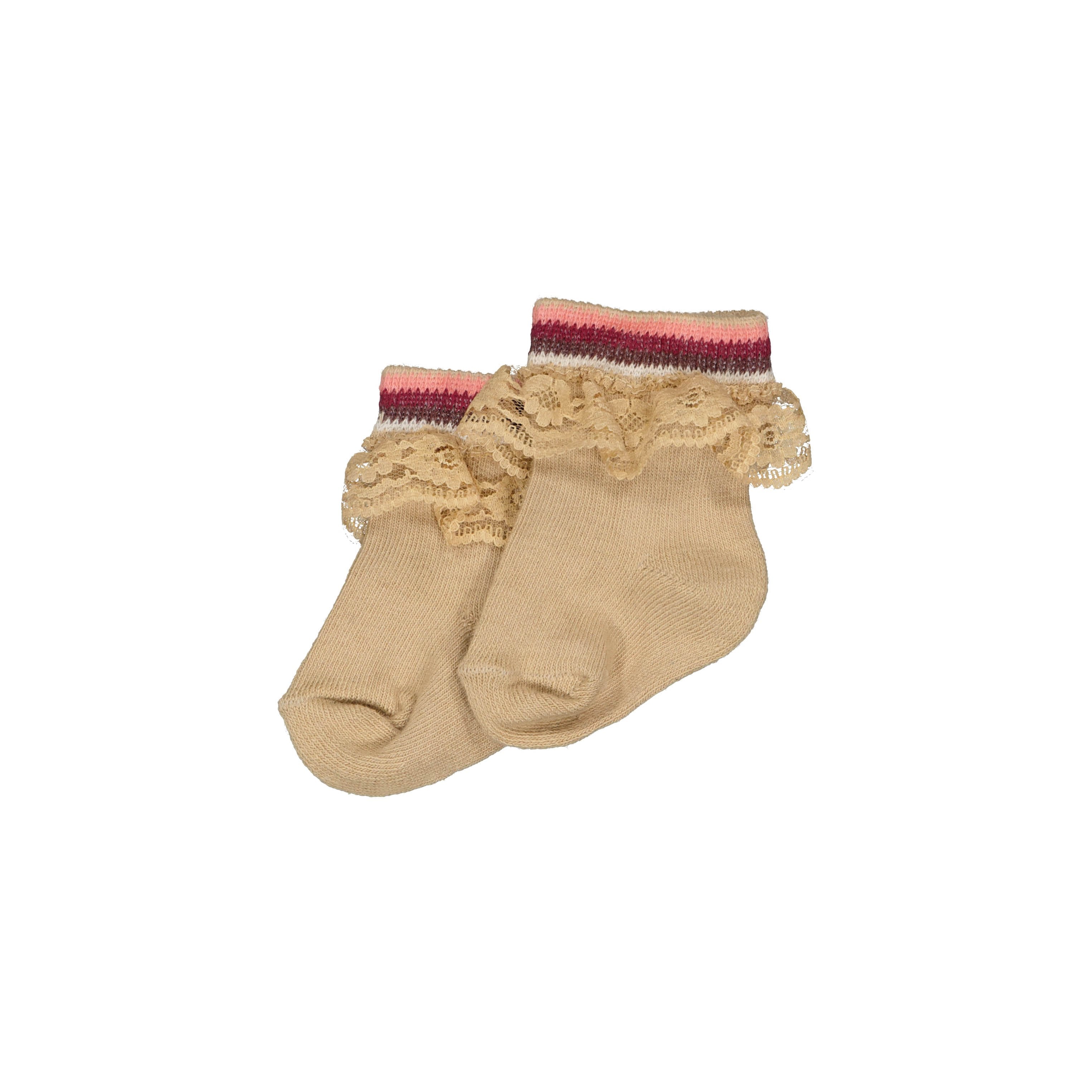 Meisjes Socks MIRTE NBW21 van Quapi Newborn in de kleur Sand in maat ONESIZE.