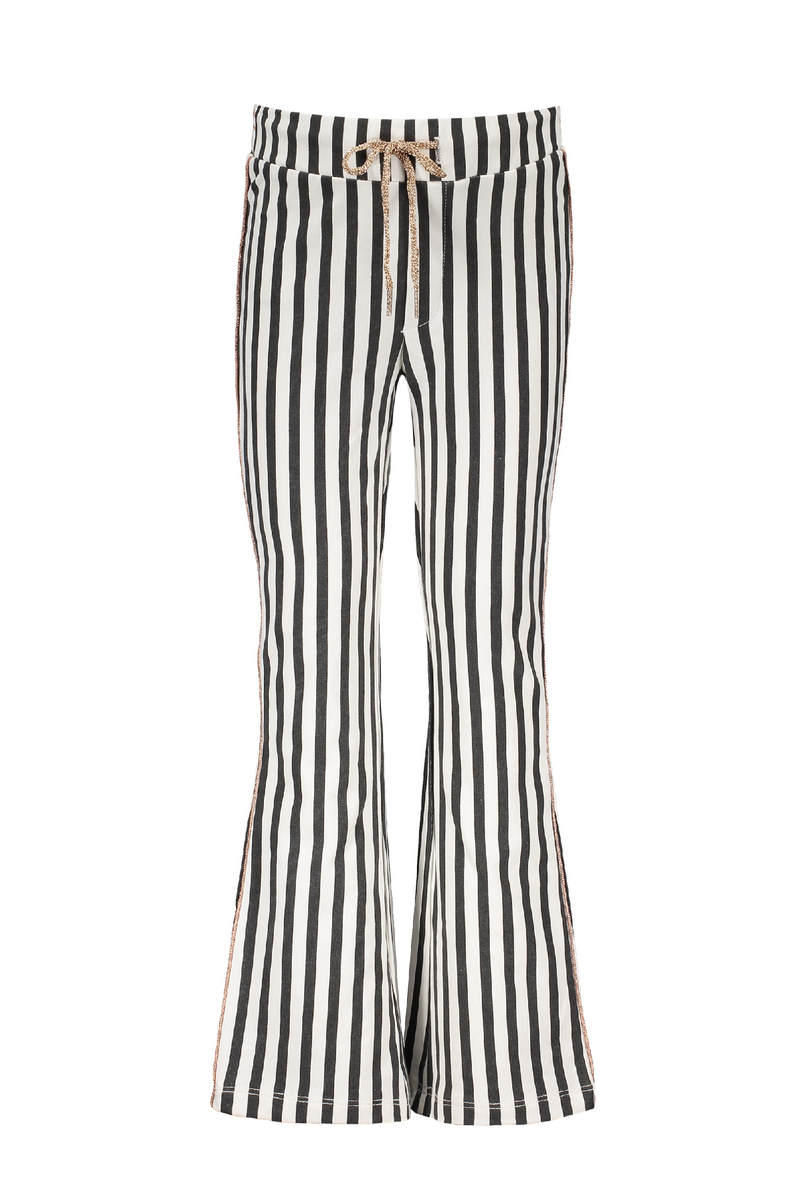 Meisjes Flared sweat pants  van NoNo in de kleur Nearly Black in maat 146, 152.
