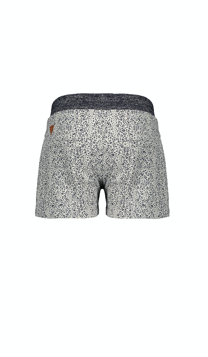 NoNo Selias short in Animal Aop on sweat