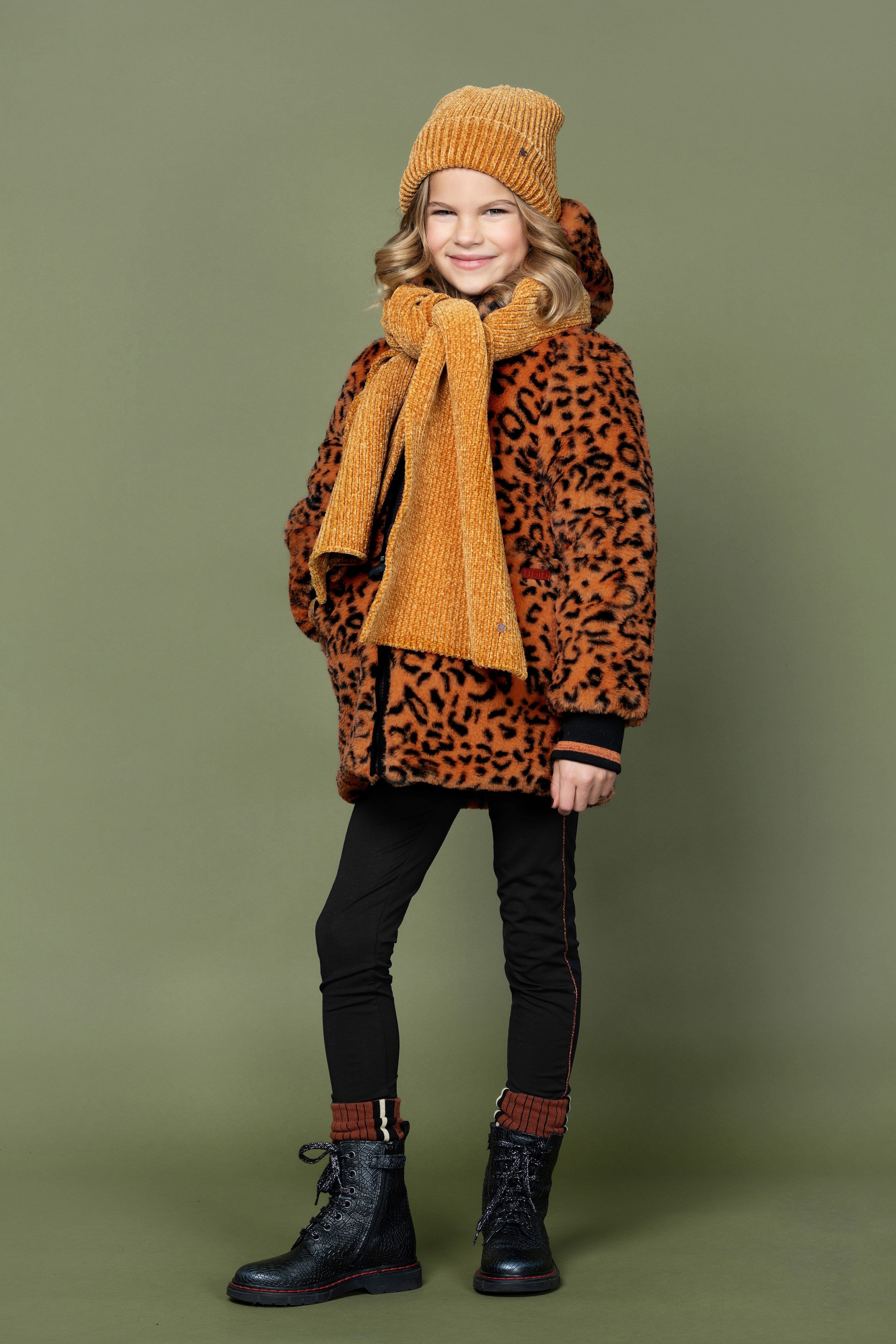 Meisjes Bay mid long reversible hooded A-line jacket van NoNo in de kleur Kurkuma in maat 146-152.