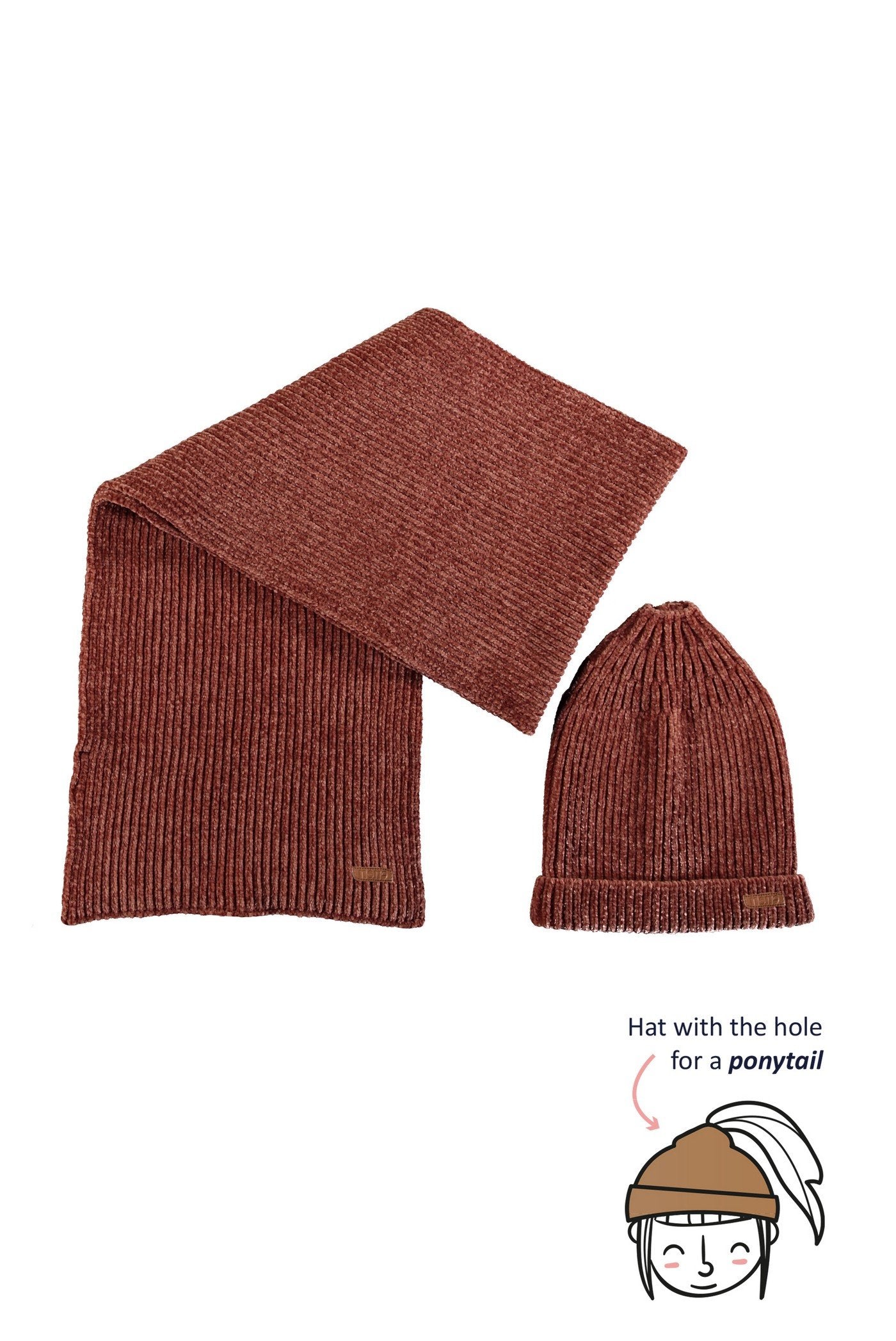NoNo Raya knitted scarf and hat set chenille yarn