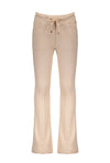 Meisjes Sahara flared pants with cut and sew details at front leg van NoNo in de kleur Rosy Sand in maat 146/152.