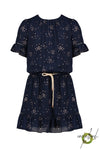 Meisjes Merel s/sl dress with crochet details van NoNo in de kleur Navy Blazer in maat 146/152.