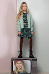 Meisjes Manyu woven l/sl dress AOP van NoNo in de kleur Winter Smaragd in maat 134-140.