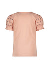 Meisjes Kuran tshirt s/sl with pleat detail at front and embroidery artwork at sleeve van NoNo in de kleur Rosy Ginger in maat 134-140.