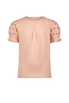 Meisjes Kuran tshirt s/sl with pleat detail at front and embroidery artwork at sleeve van NoNo in de kleur Rosy Ginger in maat 134-140.