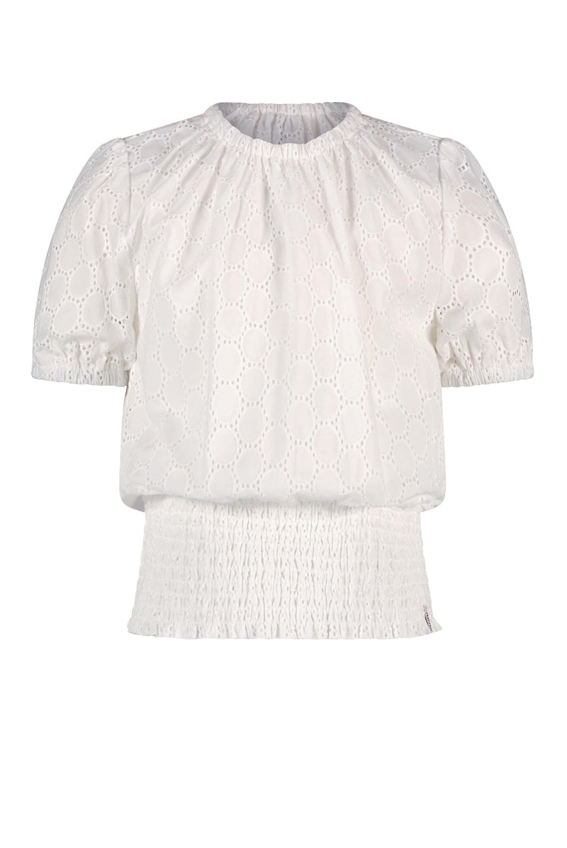 Meisjes Tomma embroidery anglaise blouse half sleeve van NoNo in de kleur Pearled Ivory in maat 110.