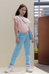 Meisjes Kanou tshirt short ruffled sleeve with Follow print van NoNo in de kleur Rosy Sand in maat 134-140.