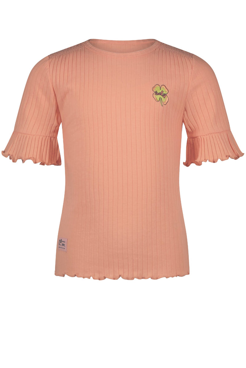 Meisjes Kapi rib jersey tshirt half sleeve with smock at shoulder van NoNo in de kleur Light Peach in maat 134-140.