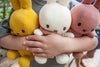 Nijntje - Miffy sitting Mousseline Pink 33cm