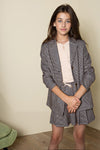 Meisjes Kiss rib jersey top cap sleeve with v-neck and 3 buttons at front van NoBell in de kleur Rosy Sand in maat 170-176.
