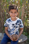 Jongens T-shirt AOP - Indigo Island van Sturdy in de kleur Marine in maat 128.