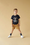 Jongens T-shirt Sunset Club - Indigo Island van Sturdy in de kleur Marine in maat 128.