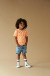 Jongens T-shirt AOP - Captain Ortega van Sturdy in de kleur Neon Oranje in maat 128.