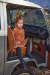 Meisjes Dress longsleeves van Koko Noko in de kleur Camel in maat 128.