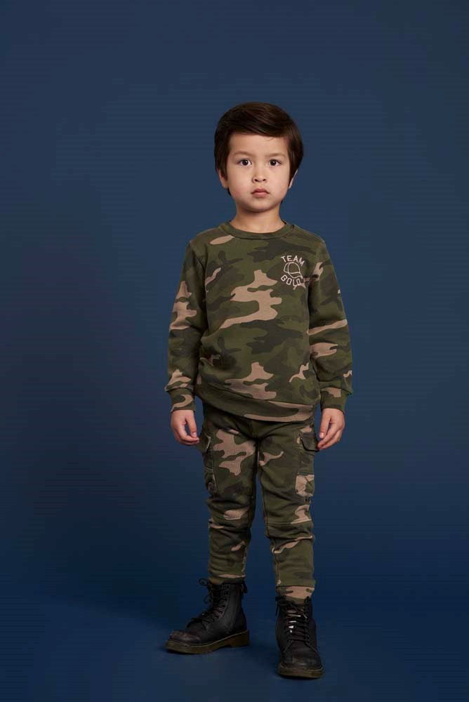 Sturdy Sweater AOP - Press And Play