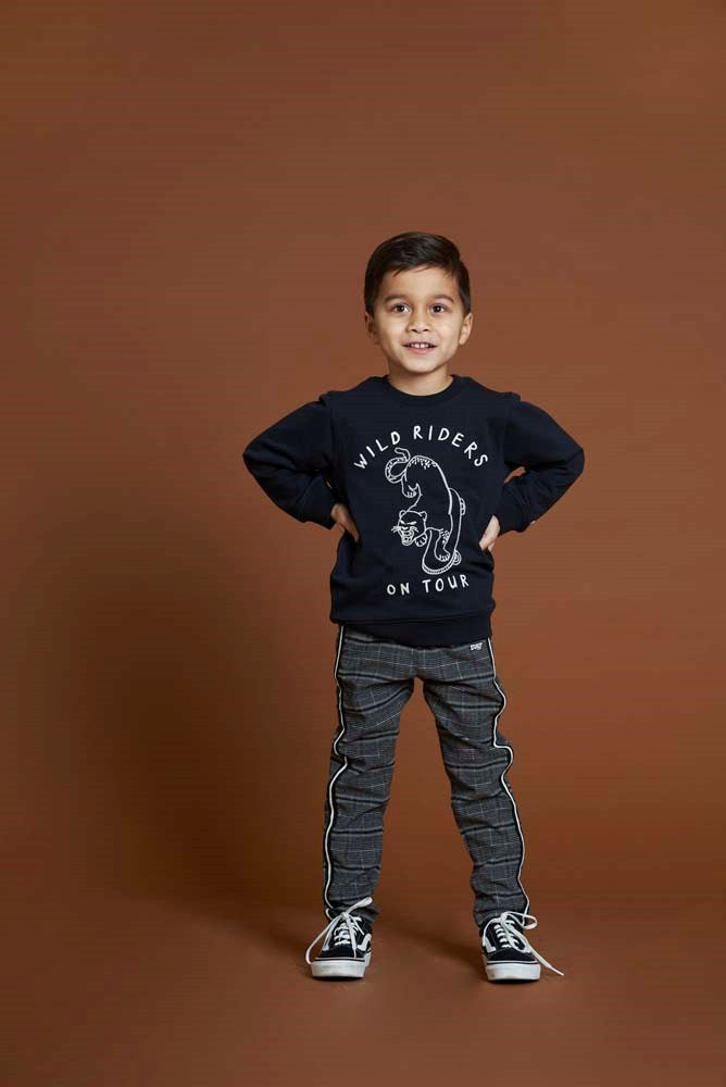 Sturdy Sweater Wild Riders - On A Roll