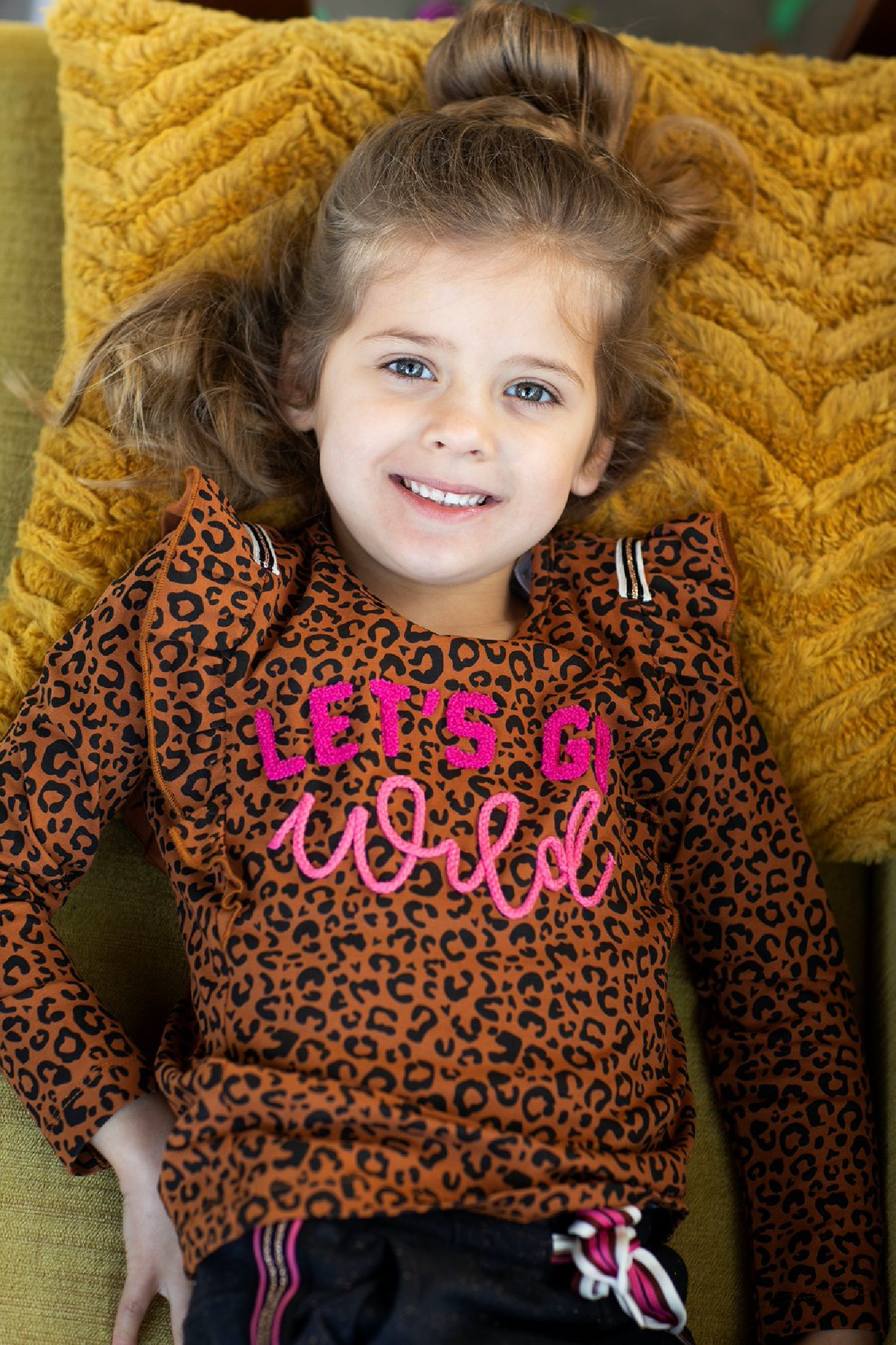 Meisjes Longsleeve AOP - Animal Attitude van Jubel in de kleur Bruin in maat 140.