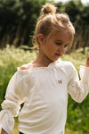 Meisjes T-shirt ls van Koko Noko in de kleur  Off white in maat 128.
