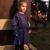 Meisjes Dress ls van Koko Noko in de kleur Navy in maat 128.