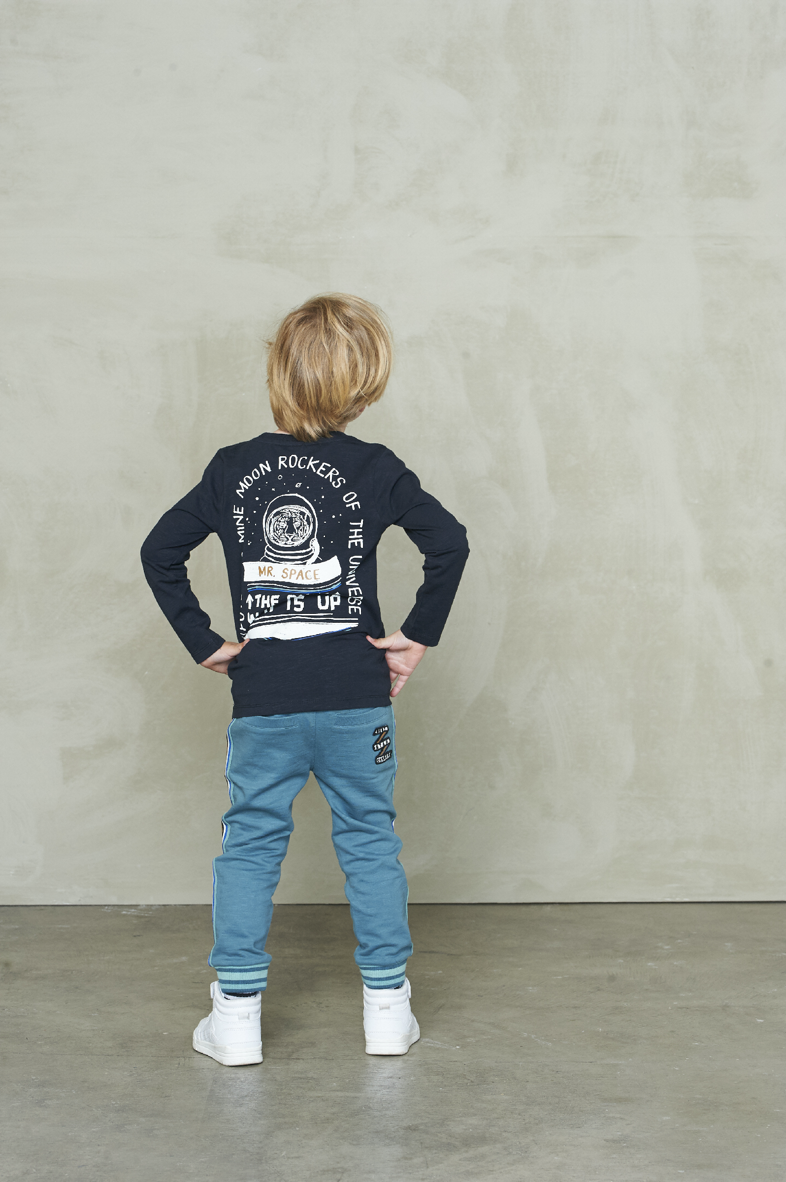 Sturdy Longsleeve Astronaut - Spacelab