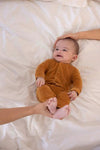 Babys Pak - Feetje Magic van Feetje in de kleur Okergeel in maat 68.