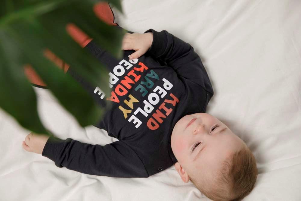 Babys Sweater - Team Trouble van Feetje in de kleur Antraciet in maat 86.