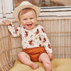 Jongens Romper Jaguar | Donno van Your Wishes in de kleur Glazed Ginger in maat 68.