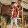 Jongens Polo ss Jiro van Z8 in de kleur Bombay brown/Hot coral in maat 140/146.